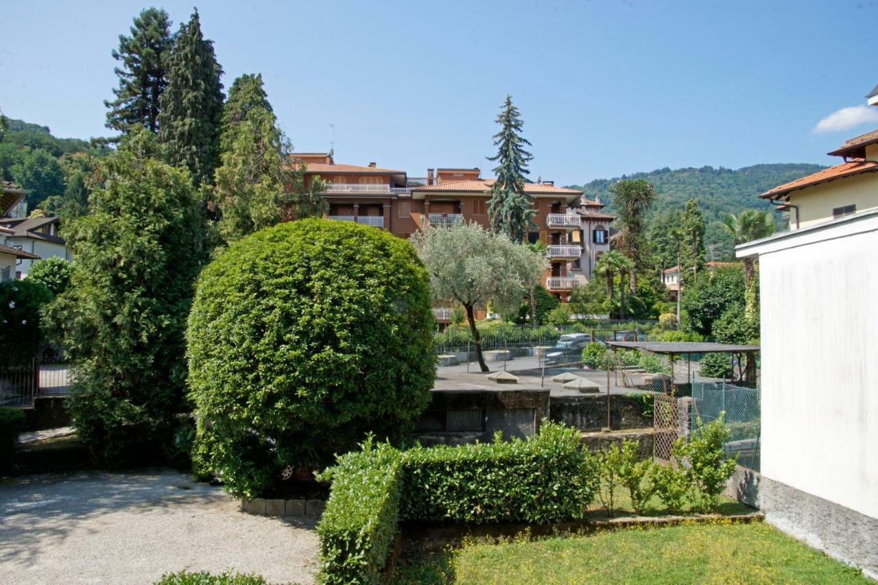 La Pineta Lägenhet Stresa Exteriör bild